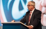 Le président de la FFHG Luc Tardif, a été élu président del'IIHF